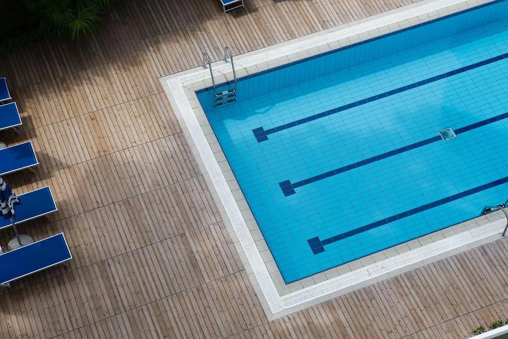 Harvey Suites Hotel & Residence Lido di Jesolo 4*,